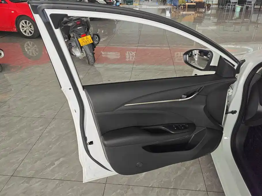 Buick Excelle 2021