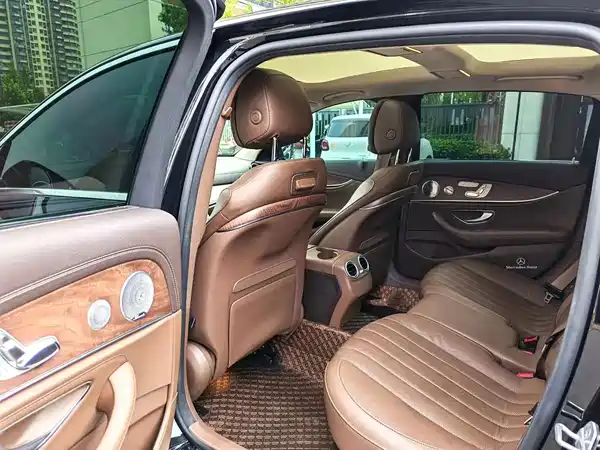 Mercedes-Benz E-Class 2020