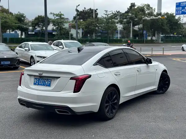 Cadillac CT5 2022