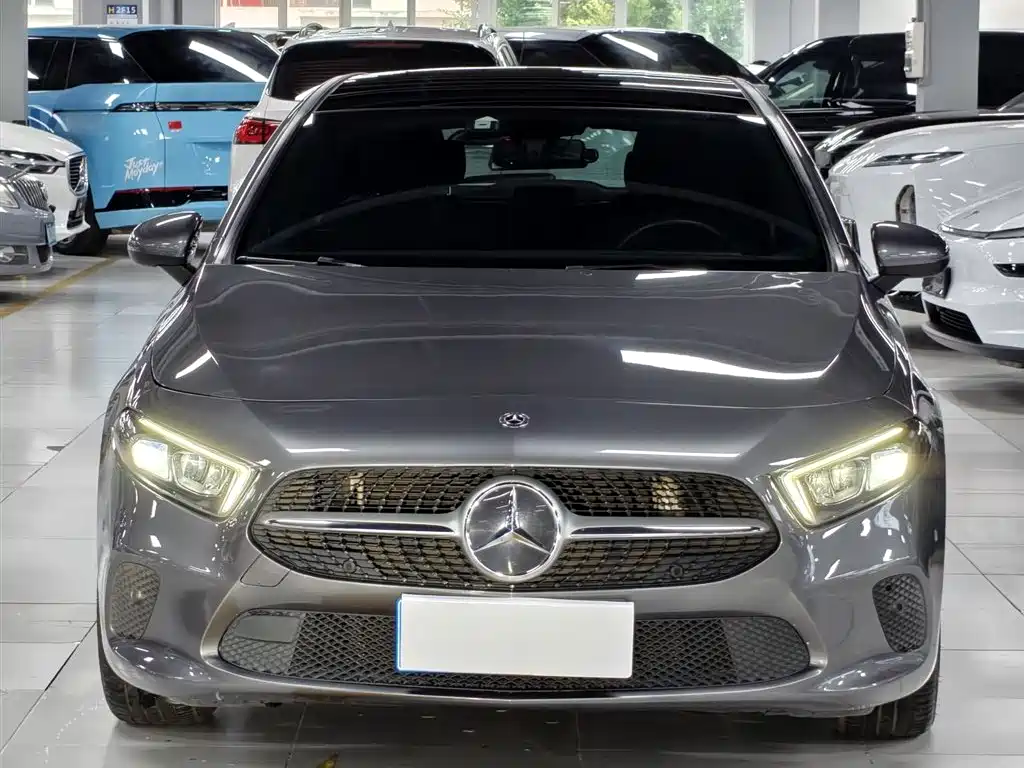 Mercedes-Benz A-Class 2020 — фото 25