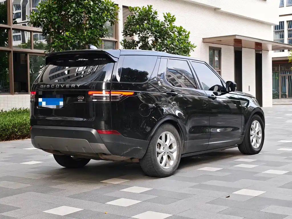 Land Rover Discovery 2018 — фото 5