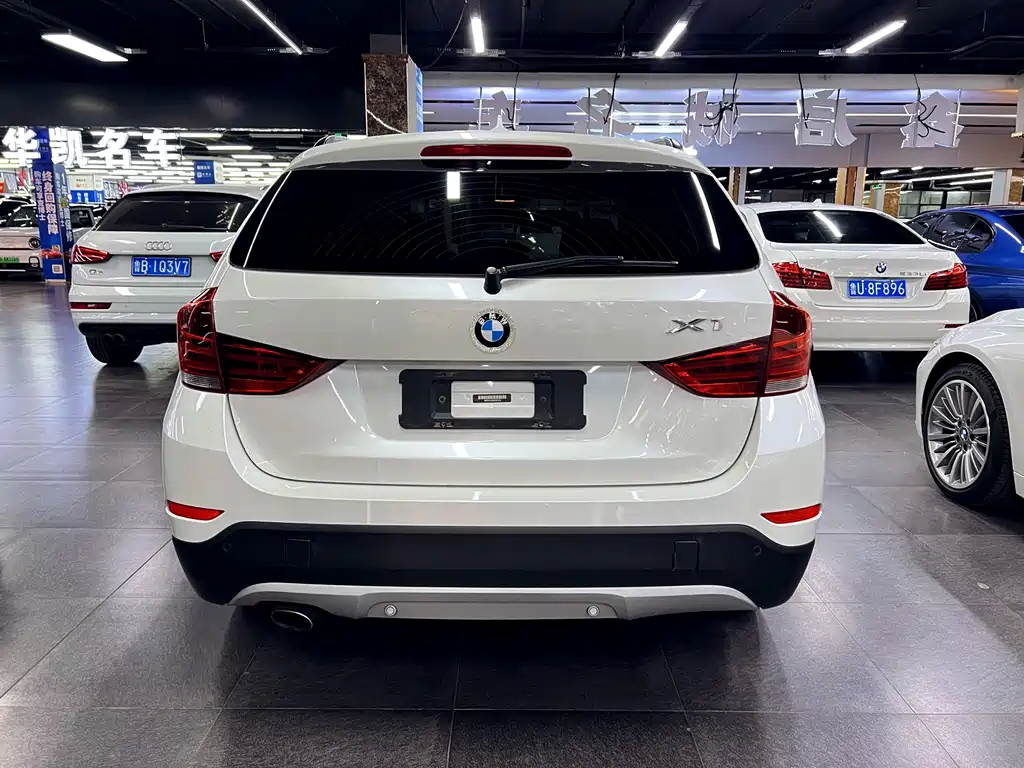 BMW X1 2013 — фото 12