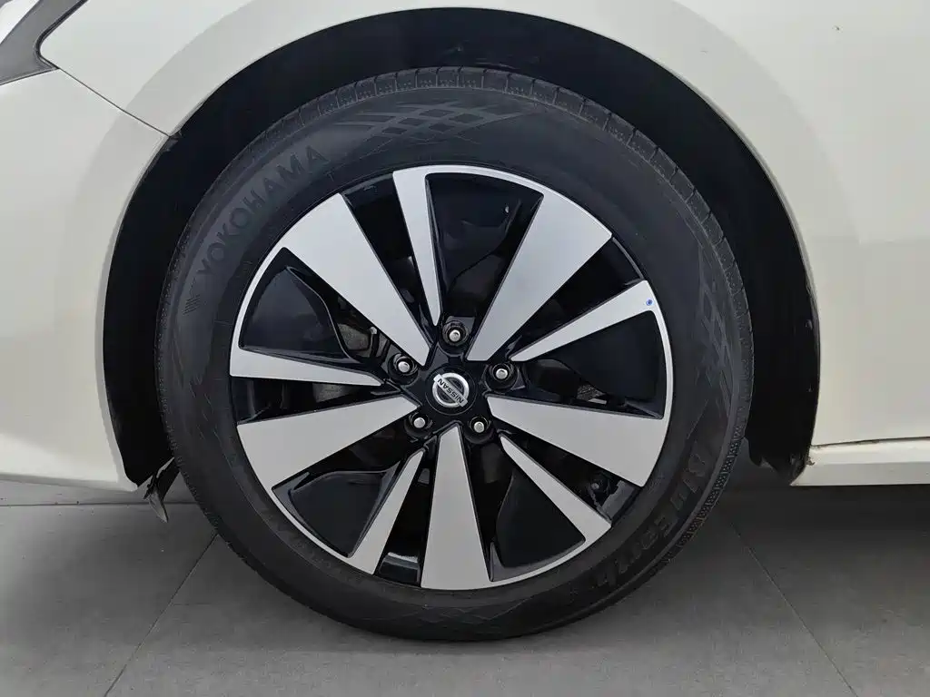 Nissan Teana 2021 — фото 17