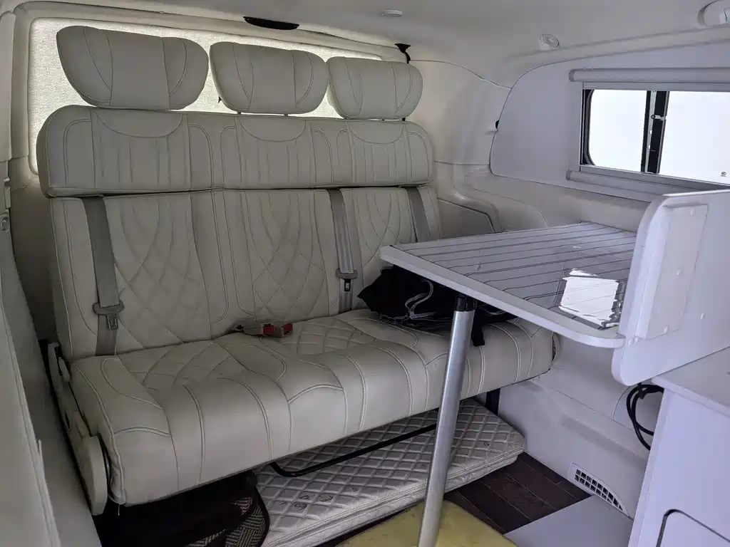 Mercedes-Benz Vito 2015 — фото 13