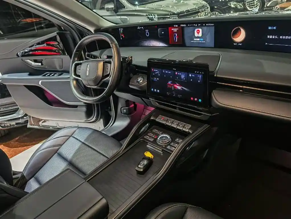 Lincoln Nautilus 2023