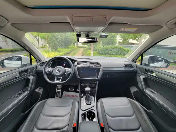 Volkswagen Tiguan L 2021