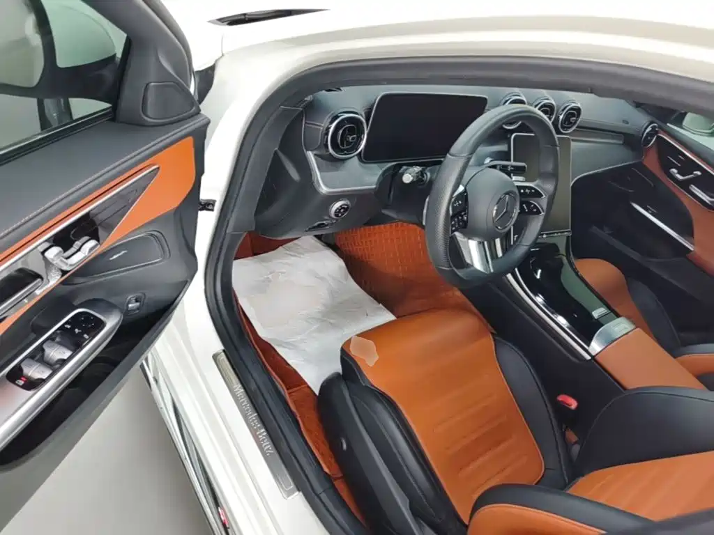 Mercedes-Benz C-Class 2022 — фото 16