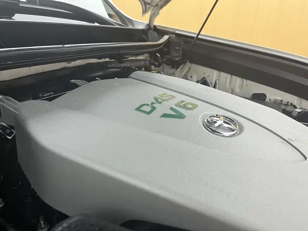 Toyota Prado 2018 — фото 24