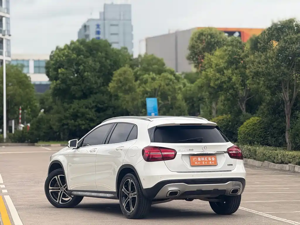 Mercedes-Benz GLA 2018 — фото 9