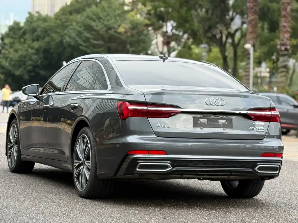 Audi A6L 2022 — фото 18
