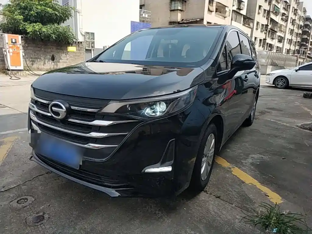 GAC Trumpchi M6 2019 — фото 1