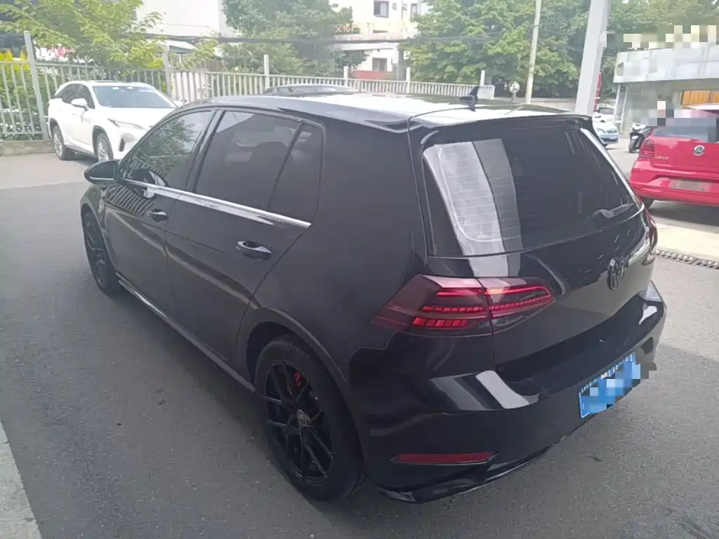 Volkswagen Golf 2020