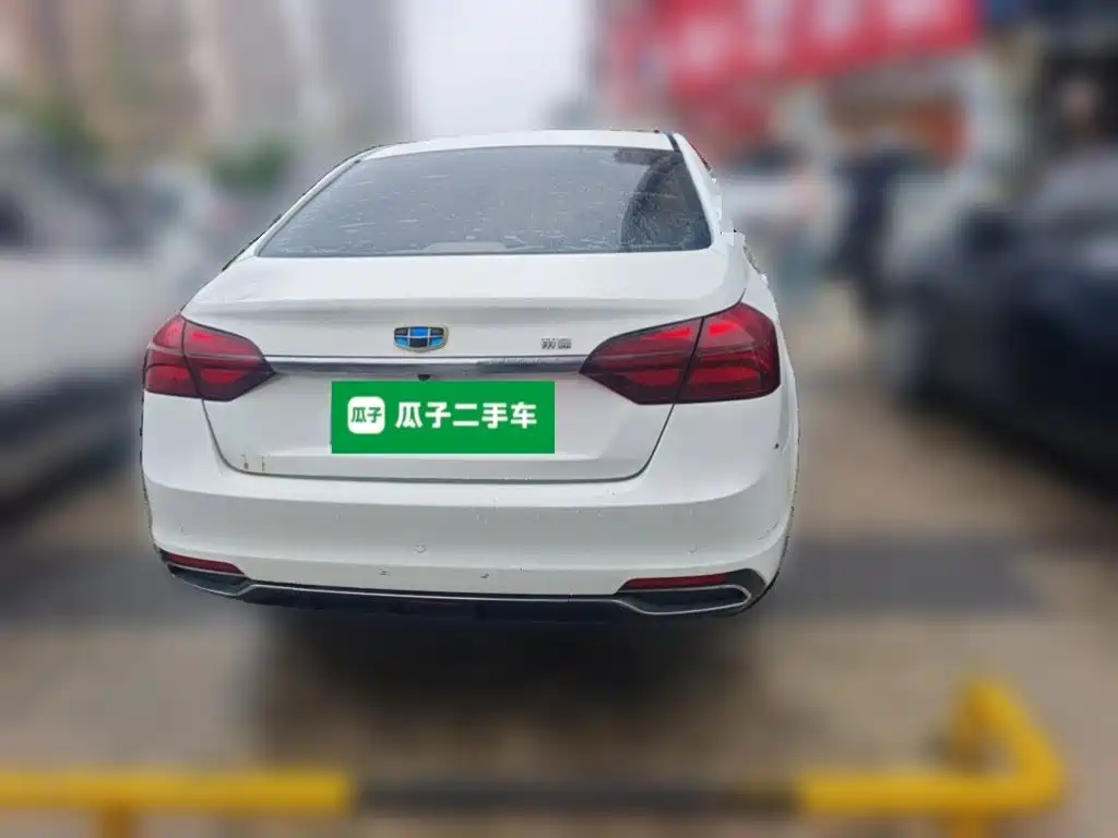 Geely Emgrand 2019