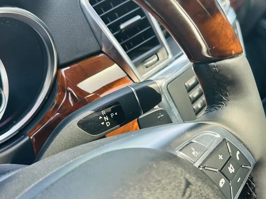 Mercedes-Benz M-Class 2014 — фото 14