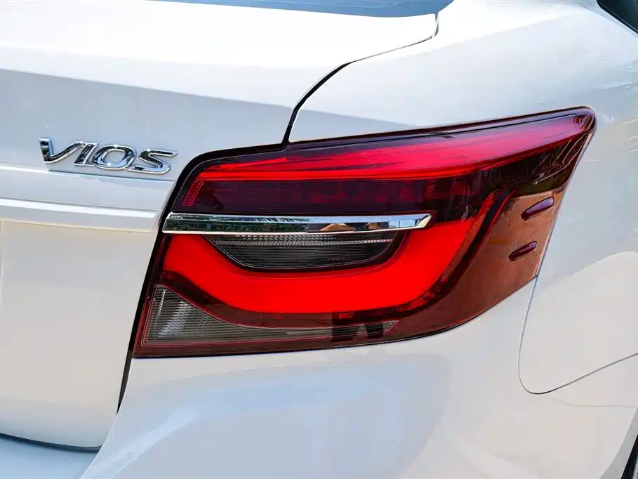 Toyota Vios 2021 — фото 20