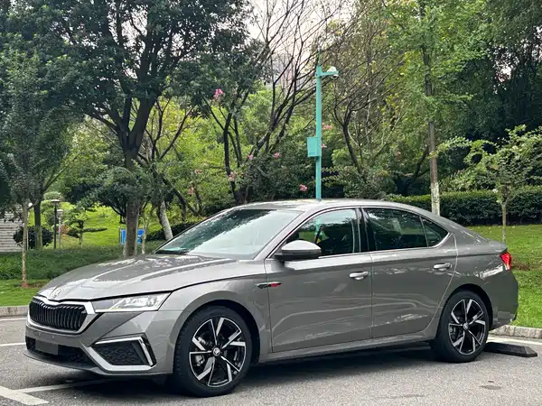 Skoda Octavia 2023