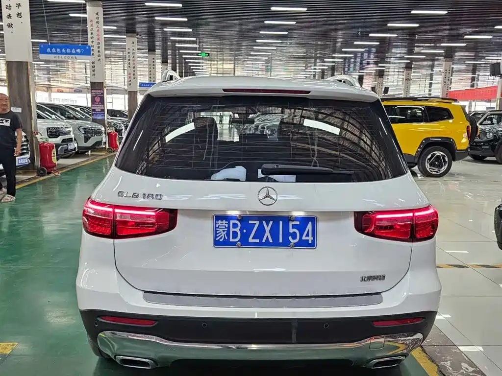 Mercedes-Benz GLB 2021 — фото 4