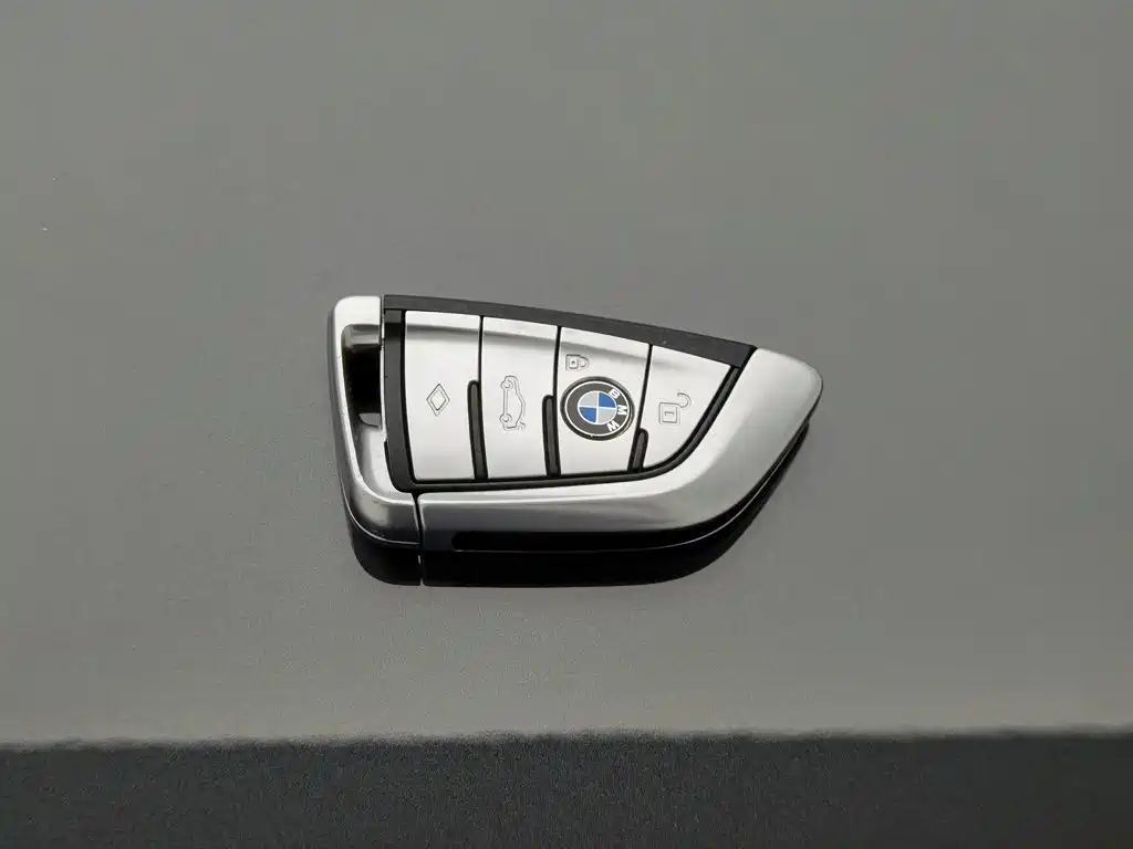 BMW 6 Series GT 2019 — фото 19