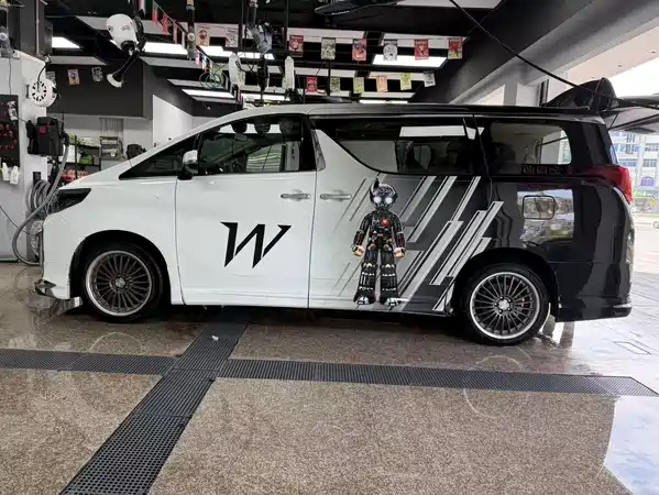 Toyota Alphard 2015