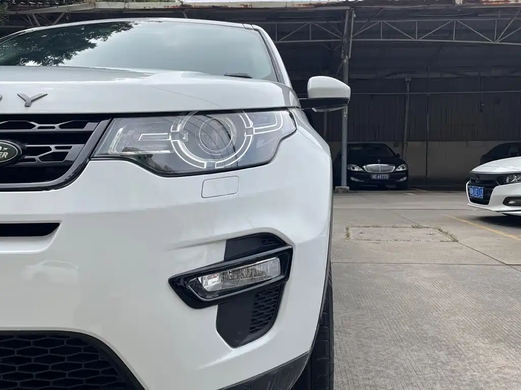 Land Rover Discovery Sport 2019 — фото 6