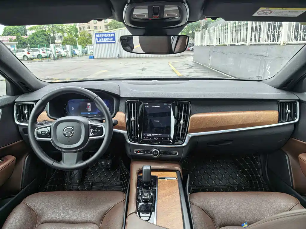 Volvo S90 2024 — фото 17