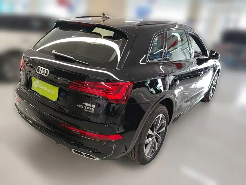 Audi Q5L 2024 — фото 12