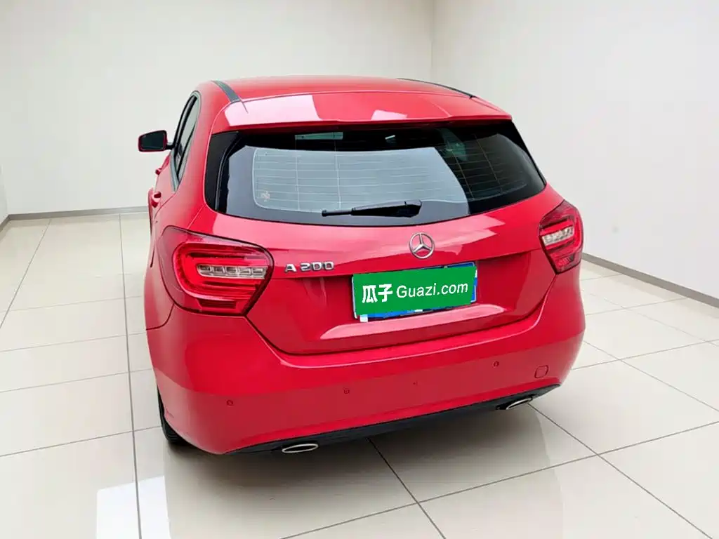 Mercedes-Benz A-Class 2015 — фото 10