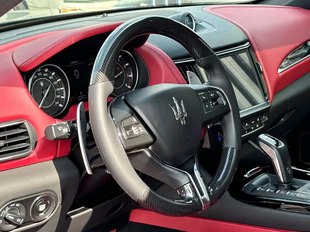Maserati Levante 2021 — фото 13
