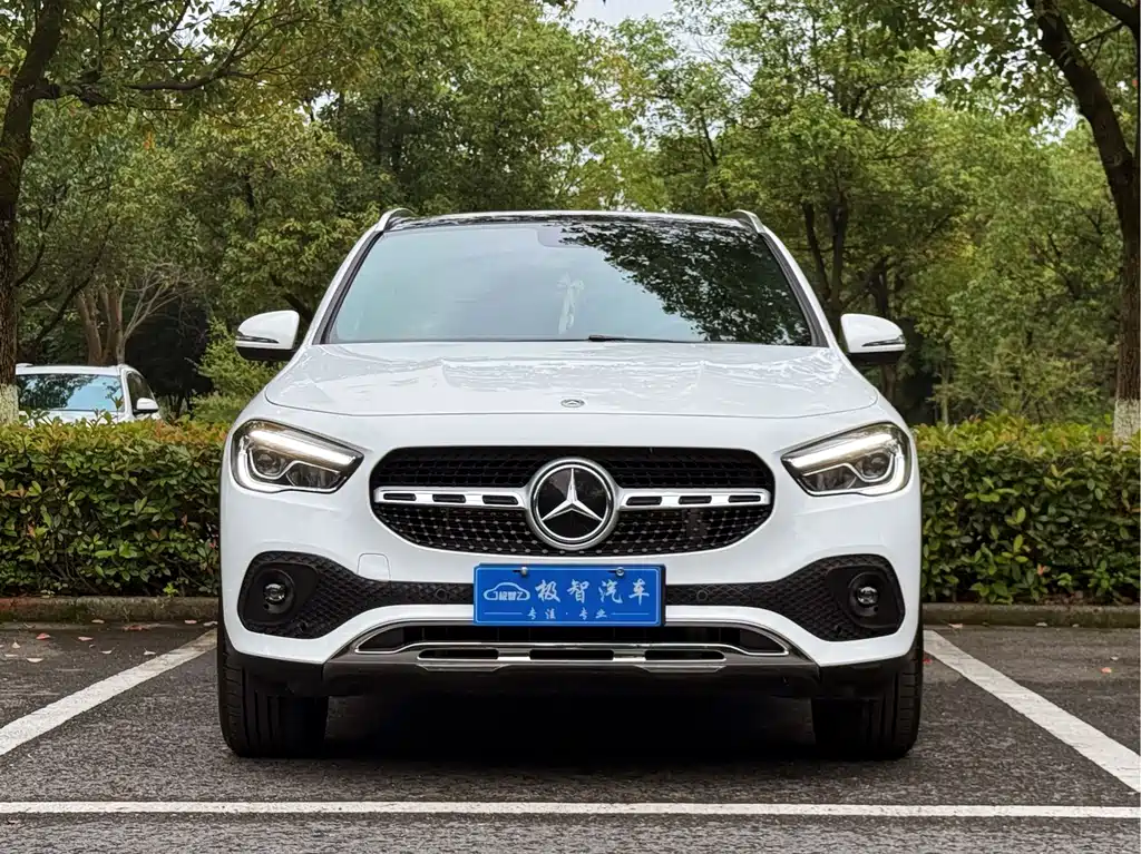 Mercedes-Benz GLA 2023 — фото 2