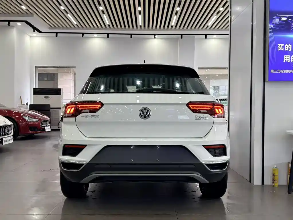 Volkswagen T-Roc 2019 — фото 5