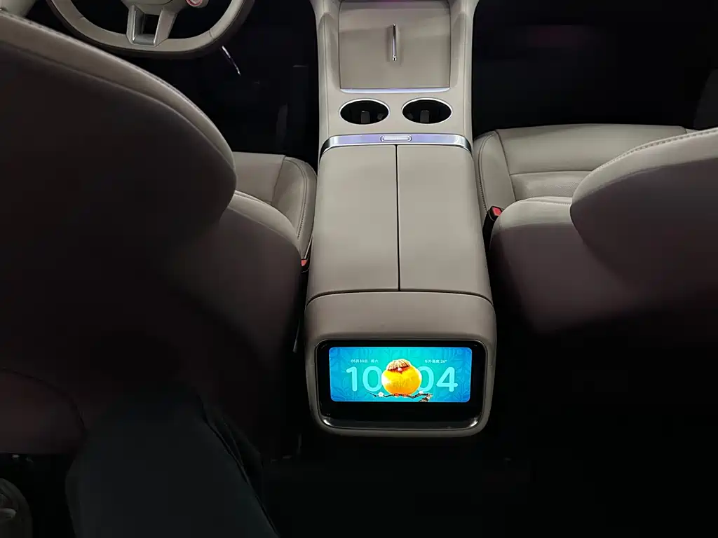 Xiaomi YU7 2025 — фото 6