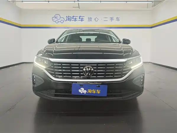 Volkswagen Passat 2025