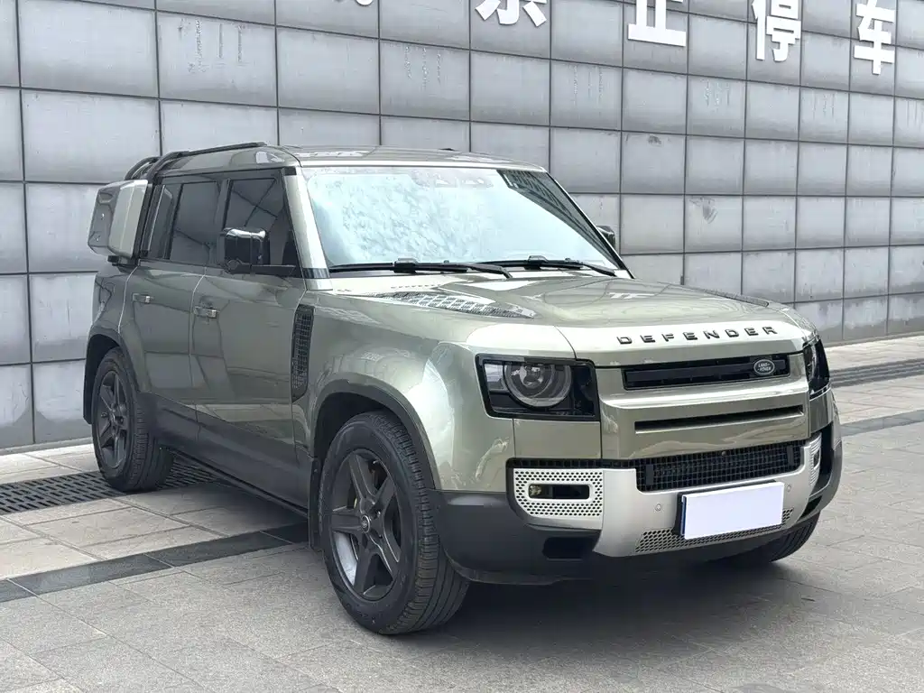 Land Rover Defender 2021 — фото 3