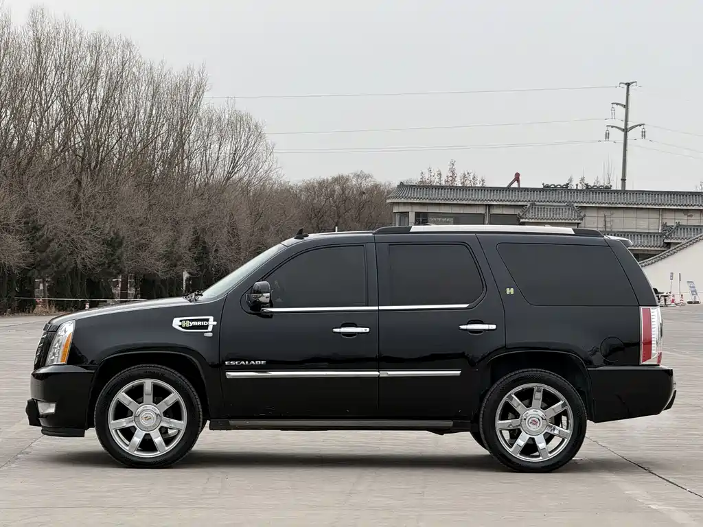 Cadillac Escalade 2011 — фото 4
