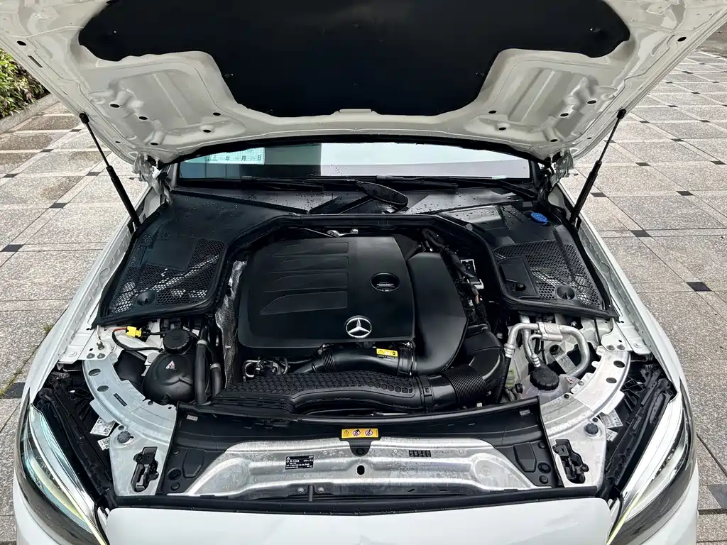 Mercedes-Benz C-Class 2021 — фото 16
