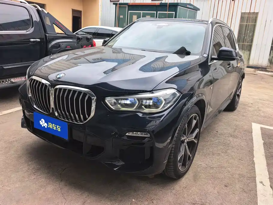 BMW X5 2021