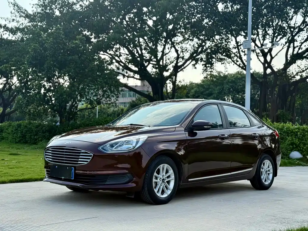 Ford Escort 2019