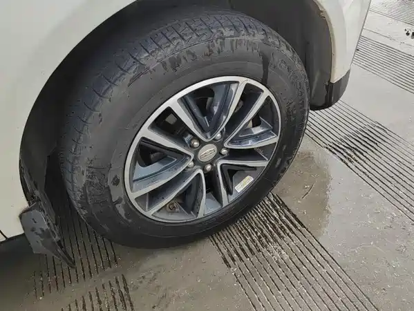 Geely Vision X6 2019