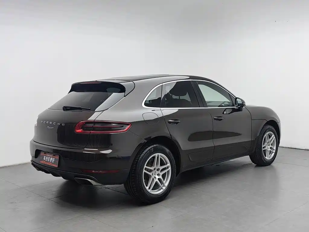 Porsche Macan 2017 — фото 2