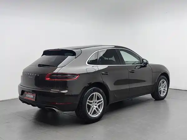 Porsche Macan 2017