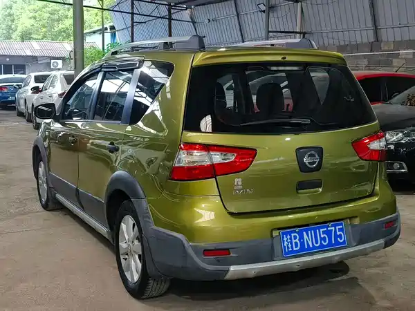 Nissan Livina 2014