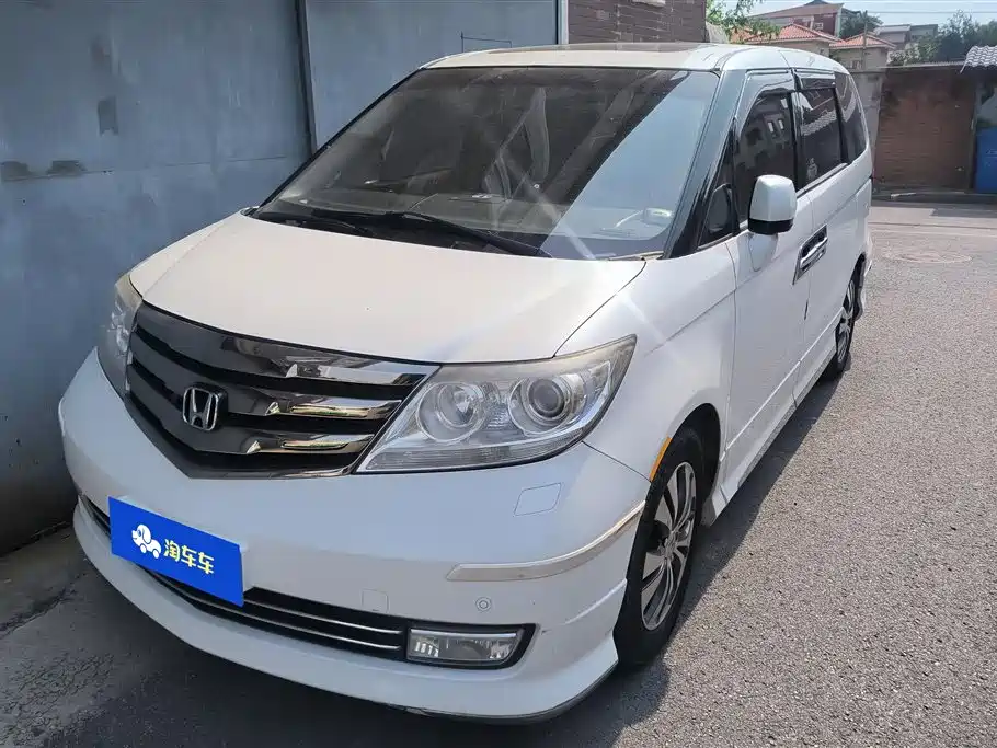 Honda Elysion 2014