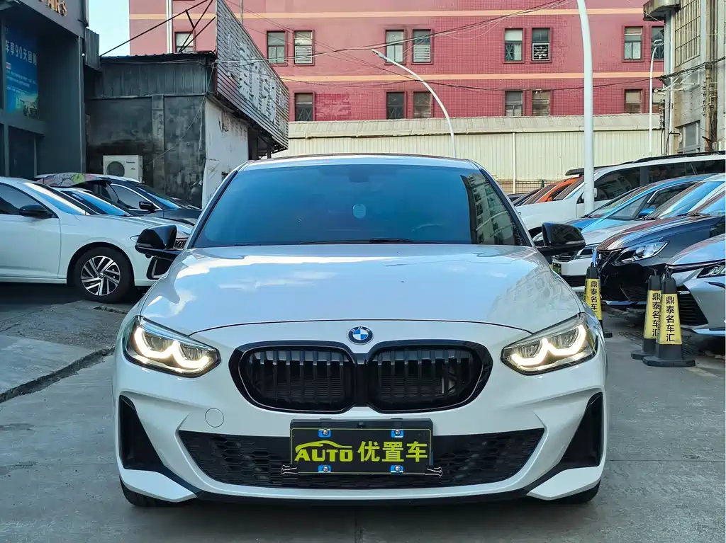BMW 1 Series 2023
