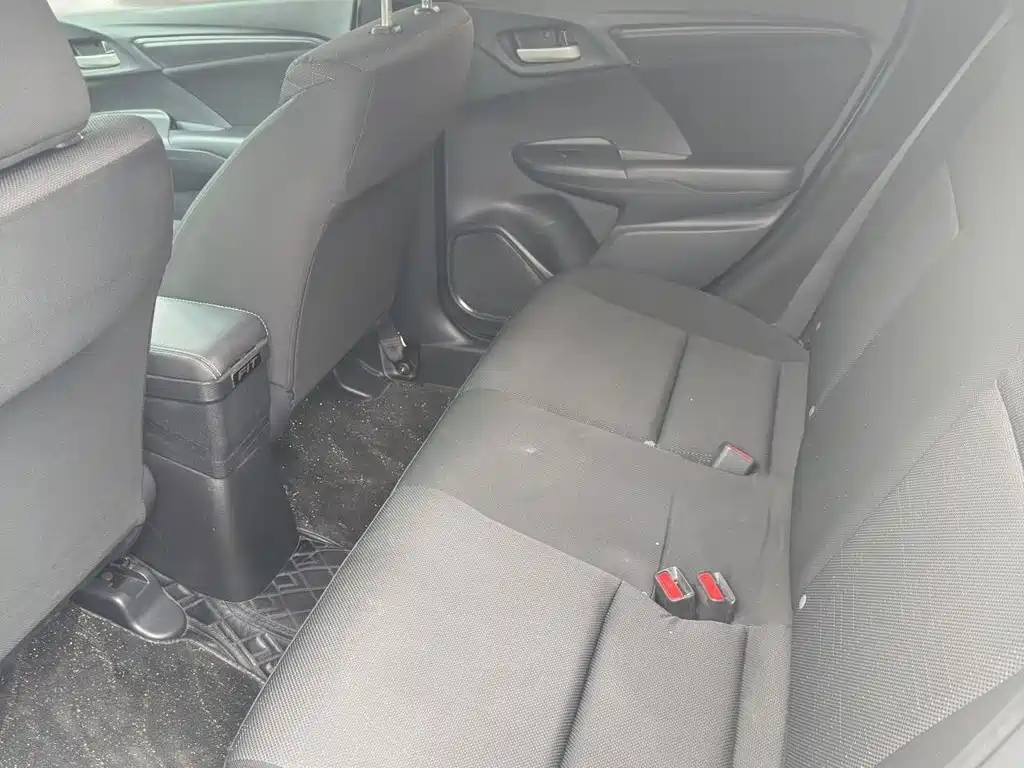 Honda Fit 2018 — фото 8