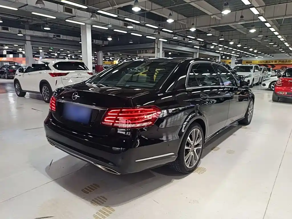 Mercedes-Benz E-Class 2016