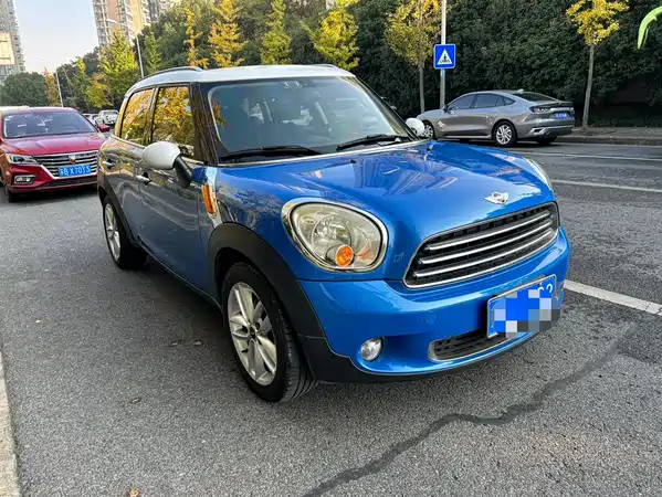 MINI Countryman 2014