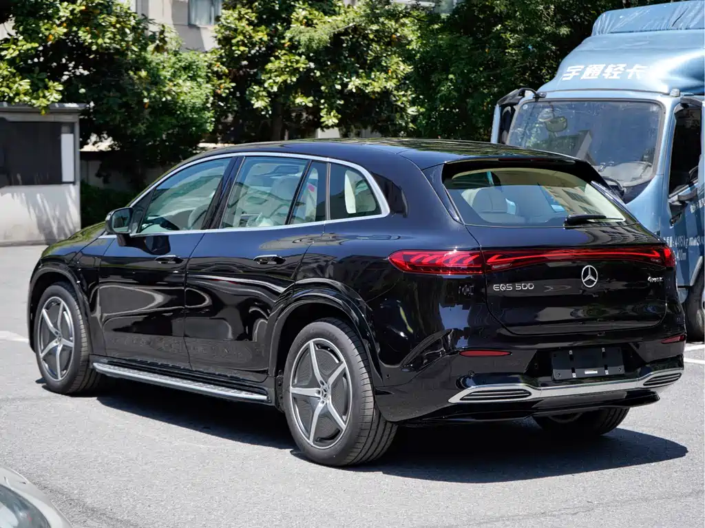 Mercedes-Benz EQS SUV 2026