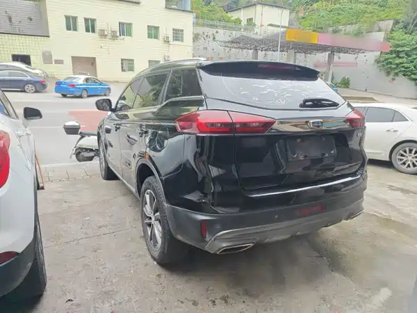 Geely Boyue 2018