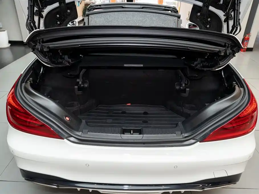Mercedes-Benz SL-Class 2018 — фото 10