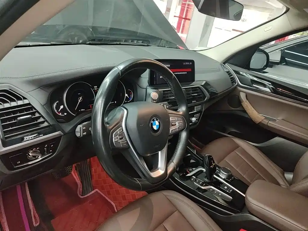 BMW X3 2019 — фото 11